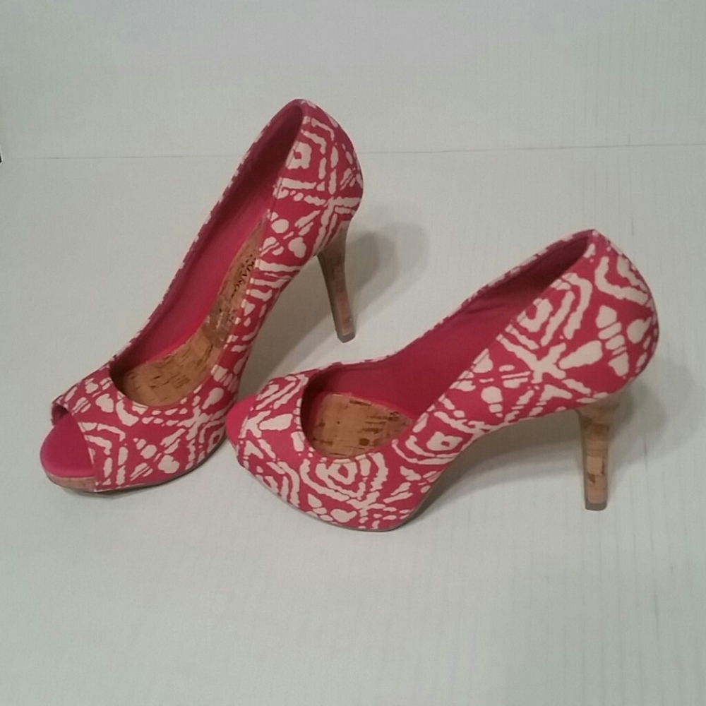 Women’s peep toe abstract, print fuchsia color
